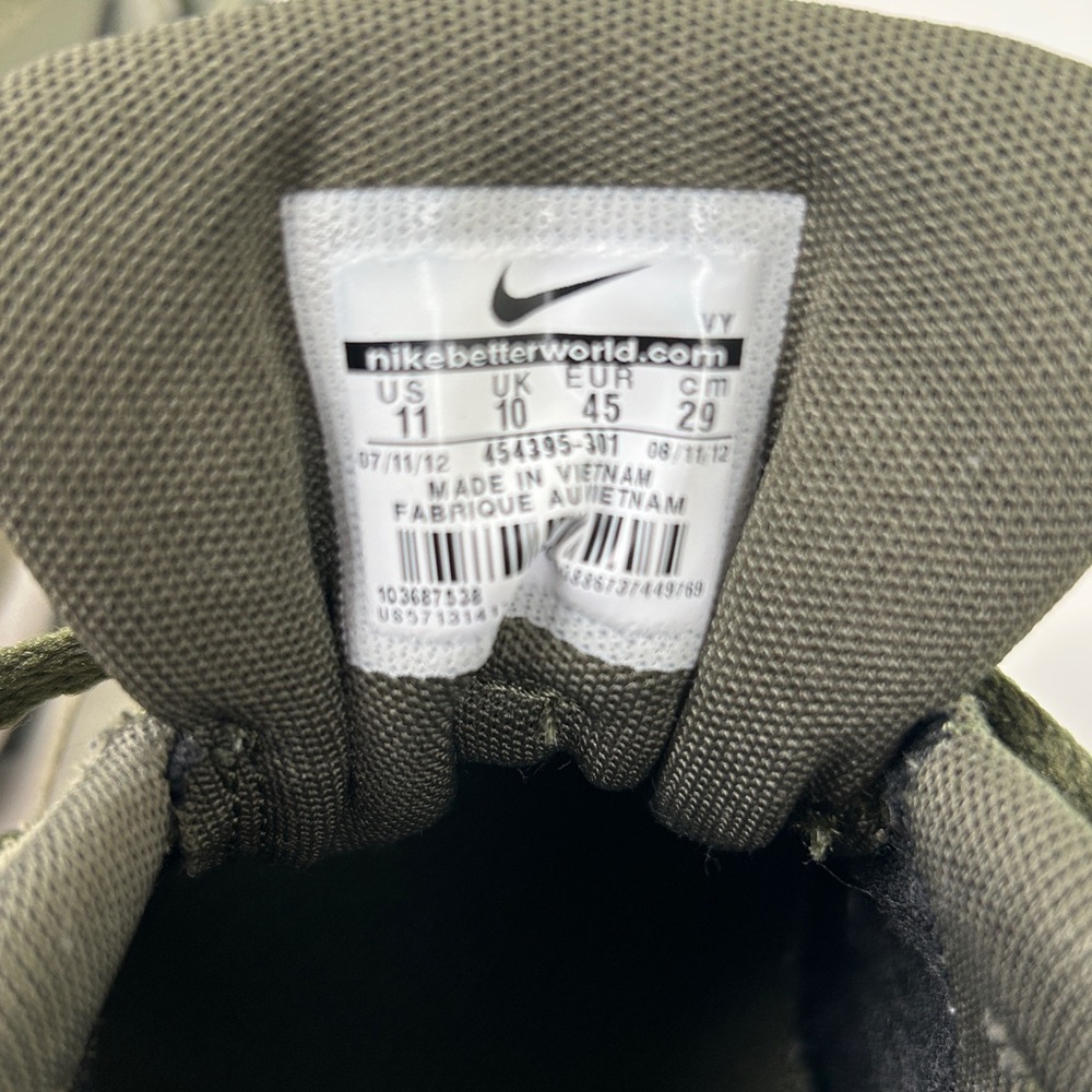 Nike Air Waffle Trainer - Picture 8 of 8